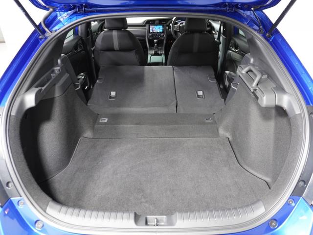 シビック ハッチバック 1オ-ナ-ナビDレコRカメETCクルコンBT アダプティブクルーズ Bluetooth シートヒーター オートハイビーム 18インチ純正アルミホイール 禁煙車 フルセグTV DVD再生 レーンアシスト(43枚目)