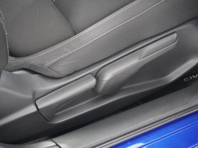 シビック ハッチバック 1オ-ナ-ナビDレコRカメETCクルコンBT アダプティブクルーズ Bluetooth シートヒーター オートハイビーム 18インチ純正アルミホイール 禁煙車 フルセグTV DVD再生 レーンアシスト(45枚目)