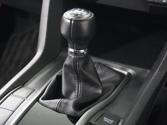 シビック ハッチバック 1オ-ナ-ナビDレコRカメETCクルコンBT アダプティブクルーズ Bluetooth シートヒーター オートハイビーム 18インチ純正アルミホイール 禁煙車 フルセグTV DVD再生 レーンアシスト(56枚目)
