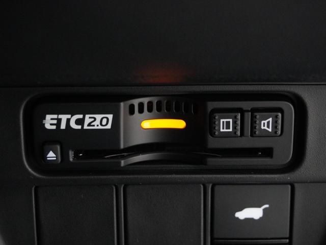 ＺＲ－Ｖ ｅ：ＨＥＶＺ　１オ－ナ－ナビ全周囲カメＤレコＥＴＣ２．０地デジ　アダプティブクルーズコントロール　Ｂｌｕｅｔｏｏｔｈ　後退出庫サポート　障害物センサー　ハンドルヒーター　シートヒーター　ヒルダウンアシスト　禁煙車（6枚目）
