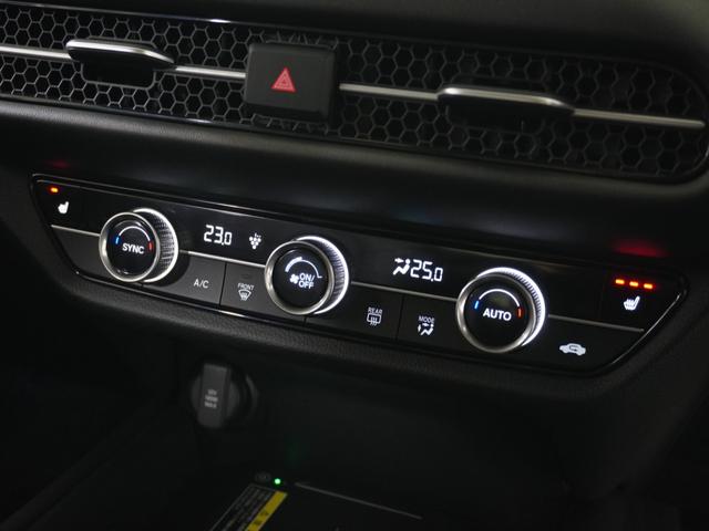 ＺＲ－Ｖ ｅ：ＨＥＶＺ　１オ－ナ－ナビ全周囲カメＤレコＥＴＣ２．０地デジ　アダプティブクルーズコントロール　Ｂｌｕｅｔｏｏｔｈ　後退出庫サポート　障害物センサー　ハンドルヒーター　シートヒーター　ヒルダウンアシスト　禁煙車（12枚目）