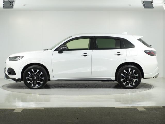 ＺＲ－Ｖ ｅ：ＨＥＶＺ　１オ－ナ－ナビ全周囲カメＤレコＥＴＣ２．０地デジ　アダプティブクルーズコントロール　Ｂｌｕｅｔｏｏｔｈ　後退出庫サポート　障害物センサー　ハンドルヒーター　シートヒーター　ヒルダウンアシスト　禁煙車（17枚目）