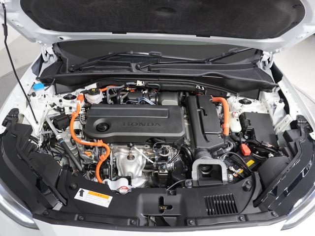 ＺＲ－Ｖ ｅ：ＨＥＶＺ　１オ－ナ－ナビ全周囲カメＤレコＥＴＣ２．０地デジ　アダプティブクルーズコントロール　Ｂｌｕｅｔｏｏｔｈ　後退出庫サポート　障害物センサー　ハンドルヒーター　シートヒーター　ヒルダウンアシスト　禁煙車（22枚目）