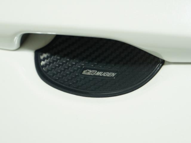 ＺＲ－Ｖ ｅ：ＨＥＶＺ　１オ－ナ－ナビ全周囲カメＤレコＥＴＣ２．０地デジ　アダプティブクルーズコントロール　Ｂｌｕｅｔｏｏｔｈ　後退出庫サポート　障害物センサー　ハンドルヒーター　シートヒーター　ヒルダウンアシスト　禁煙車（48枚目）