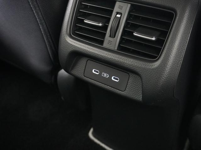 ＺＲ－Ｖ ｅ：ＨＥＶＺ　１オ－ナ－ナビ全周囲カメＤレコＥＴＣ２．０地デジ　アダプティブクルーズコントロール　Ｂｌｕｅｔｏｏｔｈ　後退出庫サポート　障害物センサー　ハンドルヒーター　シートヒーター　ヒルダウンアシスト　禁煙車（55枚目）