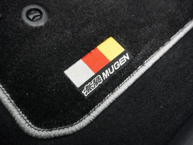 ＺＲ－Ｖ ｅ：ＨＥＶＺ　１オ－ナ－ナビ全周囲カメＤレコＥＴＣ２．０地デジ　アダプティブクルーズコントロール　Ｂｌｕｅｔｏｏｔｈ　後退出庫サポート　障害物センサー　ハンドルヒーター　シートヒーター　ヒルダウンアシスト　禁煙車（61枚目）