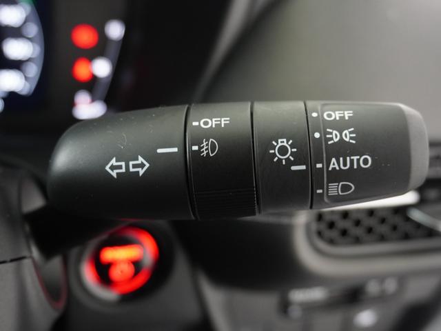 ＺＲ－Ｖ ｅ：ＨＥＶＺ　１オ－ナ－ナビ全周囲カメＤレコＥＴＣ２．０地デジ　アダプティブクルーズコントロール　Ｂｌｕｅｔｏｏｔｈ　後退出庫サポート　障害物センサー　ハンドルヒーター　シートヒーター　ヒルダウンアシスト　禁煙車（68枚目）