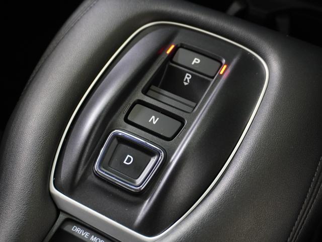 ＺＲ－Ｖ ｅ：ＨＥＶＺ　１オ－ナ－ナビ全周囲カメＤレコＥＴＣ２．０地デジ　アダプティブクルーズコントロール　Ｂｌｕｅｔｏｏｔｈ　後退出庫サポート　障害物センサー　ハンドルヒーター　シートヒーター　ヒルダウンアシスト　禁煙車（71枚目）