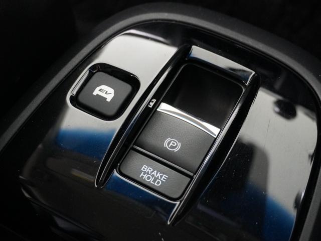 ステップワゴンスパーダ スパーダハイブリッドＧ・ＥＸホンダセンシングブラスタ　ナビＲカメＤレコＥＴＣ両電扉ＢＴ地デジ　アダプティブクルーズコントロール　Ｂｌｕｅｔｏｏｔｈ　シートヒーター　障害物センサー　１６インチ純正アルミホイール　禁煙車　フルセグ　ＤＶＤ　ＵＳＢ　スペアキー（28枚目）