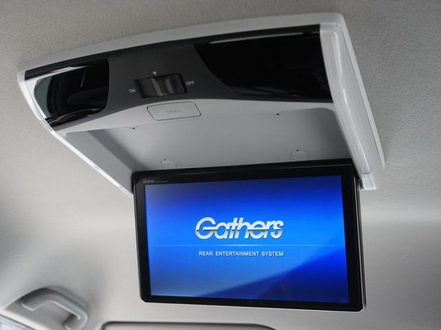 ステップワゴンスパーダ スパーダホンダセンシング 1オ-ナ-ナビ後席モニタDレコETC2.0両電扉 アダプティブクルーズコントロール Bluetooth パドルシフト 16インチ純正アルミホイール CD/DVD フルセグTV レーンアシスト 禁煙車(4枚目)