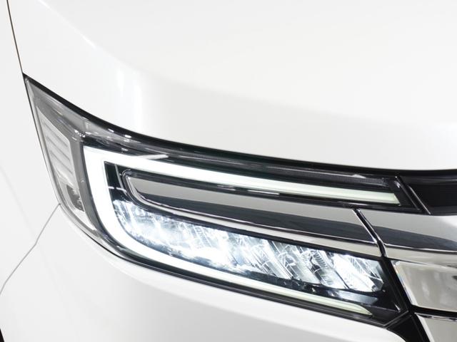 ステップワゴンスパーダ スパーダホンダセンシング 1オ-ナ-ナビ後席モニタDレコETC2.0両電扉 アダプティブクルーズコントロール Bluetooth パドルシフト 16インチ純正アルミホイール CD/DVD フルセグTV レーンアシスト 禁煙車(16枚目)