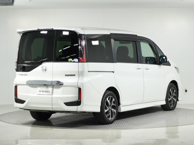 ステップワゴンスパーダ スパーダホンダセンシング 1オ-ナ-ナビ後席モニタDレコETC2.0両電扉 アダプティブクルーズコントロール Bluetooth パドルシフト 16インチ純正アルミホイール CD/DVD フルセグTV レーンアシスト 禁煙車(18枚目)