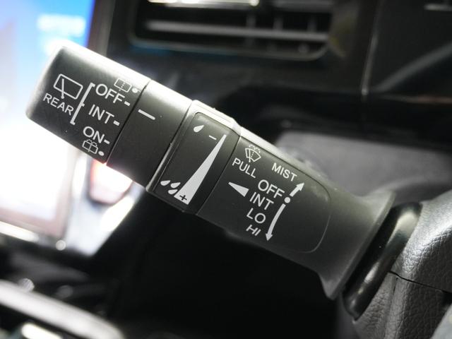 ステップワゴンスパーダ スパーダホンダセンシング 1オ-ナ-ナビ後席モニタDレコETC2.0両電扉 アダプティブクルーズコントロール Bluetooth パドルシフト 16インチ純正アルミホイール CD/DVD フルセグTV レーンアシスト 禁煙車(52枚目)