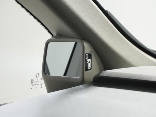 ステップワゴンスパーダ スパーダホンダセンシング 1オ-ナ-ナビ後席モニタDレコETC2.0両電扉 アダプティブクルーズコントロール Bluetooth パドルシフト 16インチ純正アルミホイール CD/DVD フルセグTV レーンアシスト 禁煙車(60枚目)