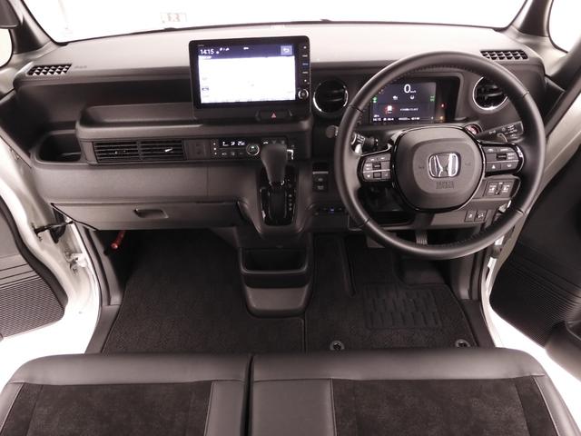 Ｎ－ＢＯＸカスタム ターボ　デモカー　９インチ純正ナビ　ドラレコ　ＥＴＣ　バックカメラ　両側電動スライドドア　渋滞追従クルーズ　Ｂｌｕｅｔｏｏｔｈ　障害物センサー　シートヒーター　１５インチ純正アルミホイール　禁煙車　スペアキー（8枚目）