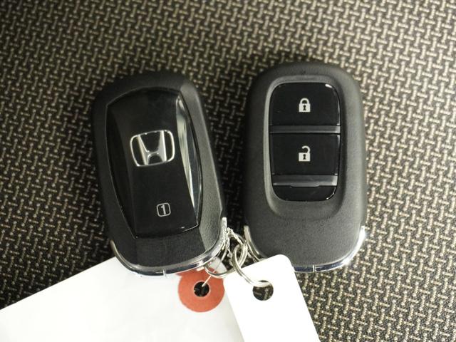 Ｎ－ＶＡＮ ｅ： ｅ：ファン　デモカー　８インチ純正ナビ　ドラレコ　ＥＴＣ　バックカメラ　アダプティブクルーズコントロール　Ｂｌｕｅｔｏｏｔｈ　障害物センサー　オートハイビーム　フルセグ　スペアキー有り　禁煙車　レーンアシスト（20枚目）