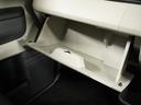 ベースグレード　当社試乗車ナビＤレコＲカメＥＴＣ両電扉ＢＴ地デジ　ＢＬＵＥＴＯＯＴＨ　衝突軽減システム　スマートキ－　車線維持支援システム　禁煙　電動格納式ドアミラー　カーテンエアバック　イモビライザー　ＥＣＯモード（27枚目）