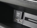 ◆USB接続、12Vの電源ソケット◆使いやすい場所に装備されています。