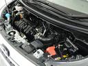 エンジンは車の心臓部分です。このエンジンルームが汚いとトラブルの基になります。当店は専用の液剤を使って徹底的に綺麗にします。