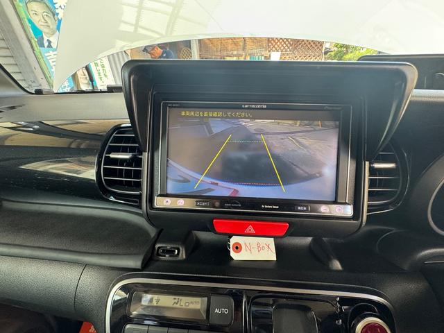 Ｎ－ＢＯＸカスタム ２トーンカラースタイル　ＧターボＳＳパッケージ　禁煙車　ターボ車　ナビ　フルセグ　Ｂｌｕｅｔｏｏｔｈ　　ＥＴＣ　両側スライドドア　パドルシフト　プラグ交換　エアーフィルター交換　ＡＢＳ　バックカメラ　オートクルーズ　オートライト　シートヒーター（11枚目）