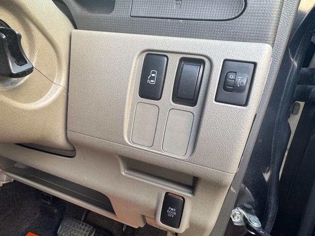 タント L ナビ フルセグTV ブルートゥース バックカメラ パワースライドドア スマートキー ABS(20枚目)