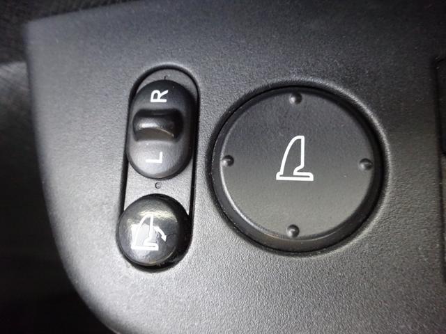 ステップワゴンスパーダ パワーエディション　ＨＩＤヘッドライト　オートライト　ＥＴＣ　メモリーナビ　バックカメラ　両側電動スライドドア　オートエアコン　後部座席マニュアルエアコン　一年保証（27枚目）