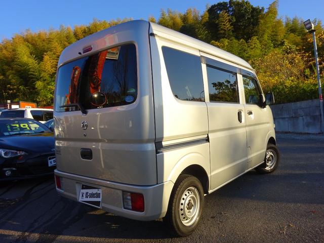 日産 ＮＶ１００クリッパーバン