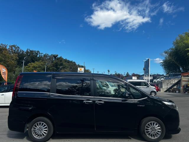 エスクァイア ハイブリッドXi ナビ Bluetoothオーディオ シートヒーター プッシュスタート TV 電動スライドドア ロールサンシェード パワーウィンドウ 電動格納ミラー オートエアコン ETC スマートキー アフター保証(6枚目)