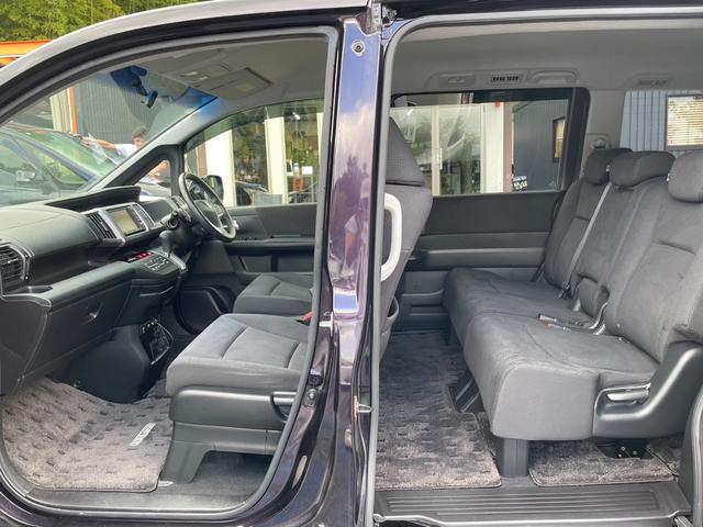 ステップワゴンスパーダ Z インターナビセレクション 両側電動スライドドア ETC バックカメラ クルーズコントロール 純正ナビ 電動格納ミラー 純正アルミホイール スマートキー パワーウィンドウ オートライト オートエアコン 3列シート アフター保証(8枚目)