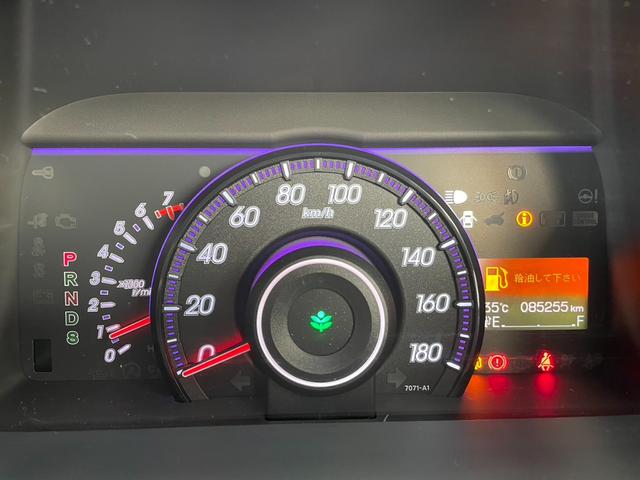 ステップワゴンスパーダ Z インターナビセレクション 両側電動スライドドア ETC バックカメラ クルーズコントロール 純正ナビ 電動格納ミラー 純正アルミホイール スマートキー パワーウィンドウ オートライト オートエアコン 3列シート アフター保証(20枚目)