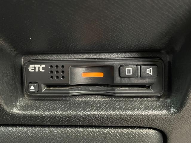 ステップワゴンスパーダ Z インターナビセレクション 両側電動スライドドア ETC バックカメラ クルーズコントロール 純正ナビ 電動格納ミラー 純正アルミホイール スマートキー パワーウィンドウ オートライト オートエアコン 3列シート アフター保証(30枚目)