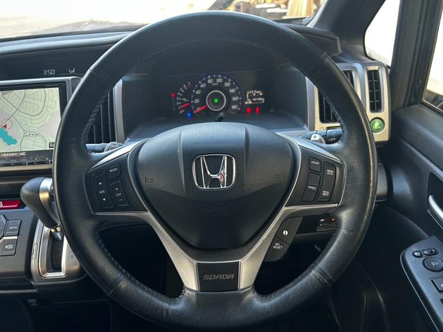 ステップワゴンスパーダ S 両側電動パワースライドドア ETC バックカメラ ステアリングスイッチ クルーズコントロール デジタルTV 電動格納ミラー パワーウィンドウ(15枚目)