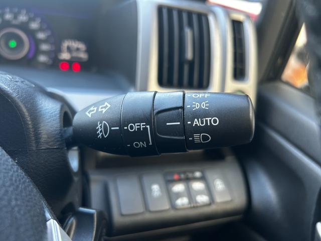 ステップワゴンスパーダ S 両側電動パワースライドドア ETC バックカメラ ステアリングスイッチ クルーズコントロール デジタルTV 電動格納ミラー パワーウィンドウ(18枚目)