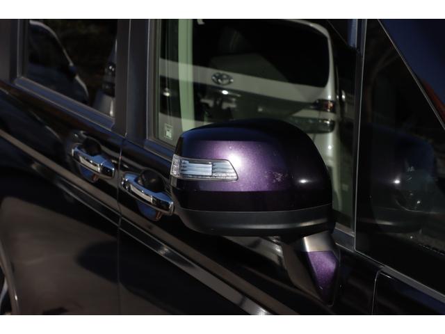 ステップワゴンスパーダ Ｚ　クールスピリット　ＨＩＤヘッドライト　純正インチアルミホイールフリップダウンモニター　両側パワスラ　クルコン　オートライト　　Ｈレザーシート　純正ナビ　ＴＶ　バックカメラ　Ｂｌｕｅｔｏｏｔｈ対応（41枚目）