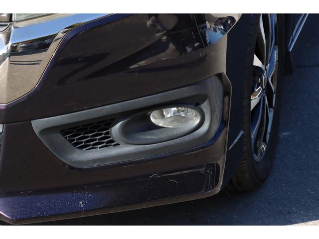 ステップワゴンスパーダ Ｚ　クールスピリット　ＨＩＤヘッドライト　純正インチアルミホイールフリップダウンモニター　両側パワスラ　クルコン　オートライト　　Ｈレザーシート　純正ナビ　ＴＶ　バックカメラ　Ｂｌｕｅｔｏｏｔｈ対応（46枚目）