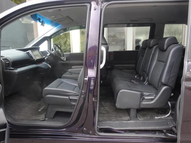 ステップワゴンスパーダ Ｚ　クールスピリット　クルーズコントロール　バックカメラ　両側電動スライドドア　オートエアコン　ＥＴＣ　スマートキー　ＨＩＤヘッドライト（10枚目）