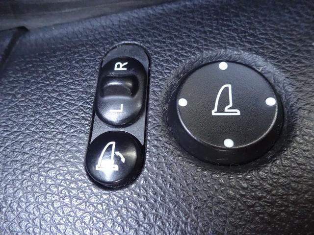 オデッセイ アブソルート　パドルシフト　バックカメラ　プッシュスタート　両側電動スライドドア　衝突被害軽減ブレーキ　パワーウィンドウ　電動格納ミラー　ＥＴＣ　オートエアコン（29枚目）