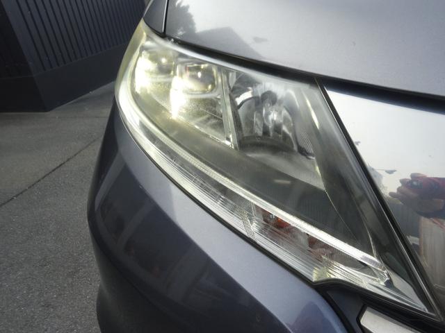 オデッセイ アブソルート　パドルシフト　バックカメラ　プッシュスタート　両側電動スライドドア　衝突被害軽減ブレーキ　パワーウィンドウ　電動格納ミラー　ＥＴＣ　オートエアコン（37枚目）