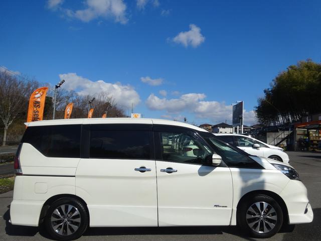 セレナ ハイウェイスターG Bluetoothオーディオ バックカメラ クルーズコントロール フリップダウンモニター 両側電動スライドドア パワーウィンドウ 電動格納ミラー ドライブレコーダー(6枚目)