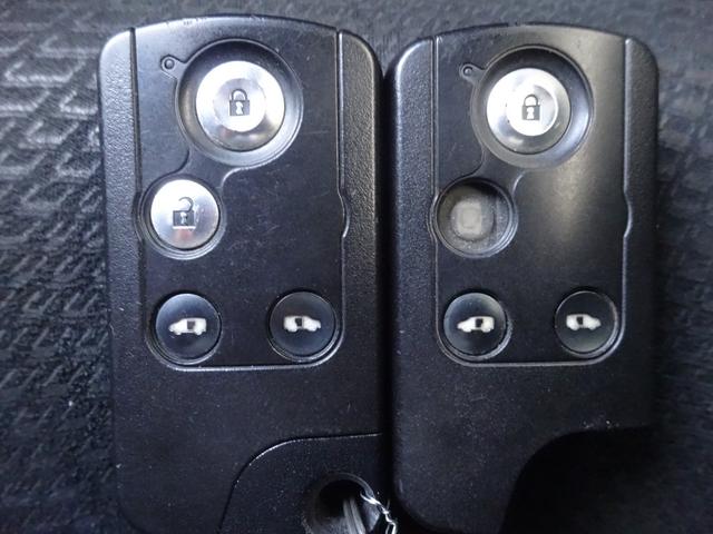 ステップワゴンスパーダ Z 両側電動スライドドア パワーウィンドウ 電動格納ミラー オートエアコン ETC HIDヘッドライト オートエアコン(28枚目)