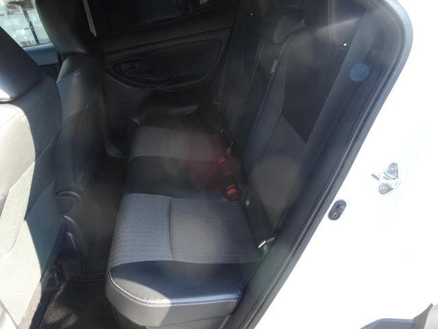 ヤリスクロス ハイブリッドZ Bluetoothオーディオ バックカメラ プッシュスタート パワーウィンドウ 電動格納ミラー シートヒーター オートエアコン ETC スマートキー LEDヘッドライト(11枚目)