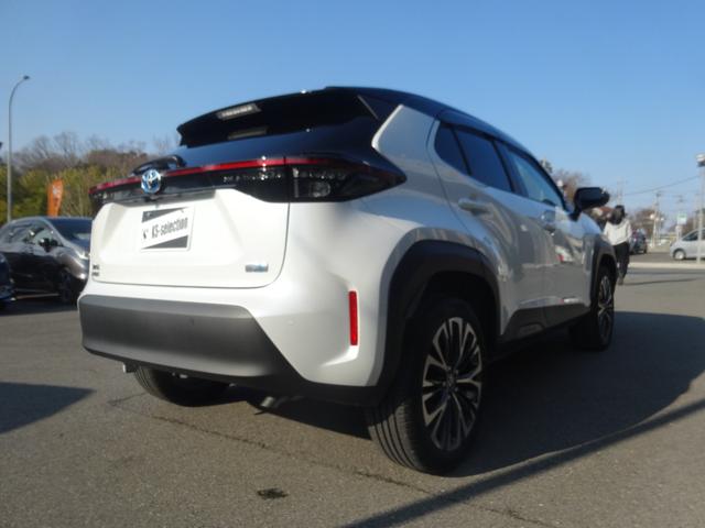 ヤリスクロス ハイブリッドZ Bluetoothオーディオ バックカメラ プッシュスタート パワーウィンドウ 電動格納ミラー シートヒーター オートエアコン ETC スマートキー LEDヘッドライト(42枚目)