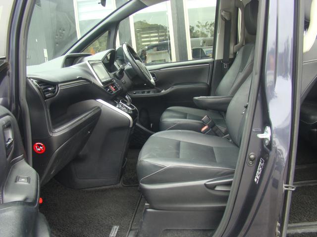 エスクァイア ハイブリッドＧｉ　オートライト　オートエアコン　ステアリングスイッチ　バックカメラ　Ｂｌｕｅｔｏｏｔｈ　両側電動スライドドア　パワーウィンドウ　プッシュスタート　ＥＴＣ（10枚目）