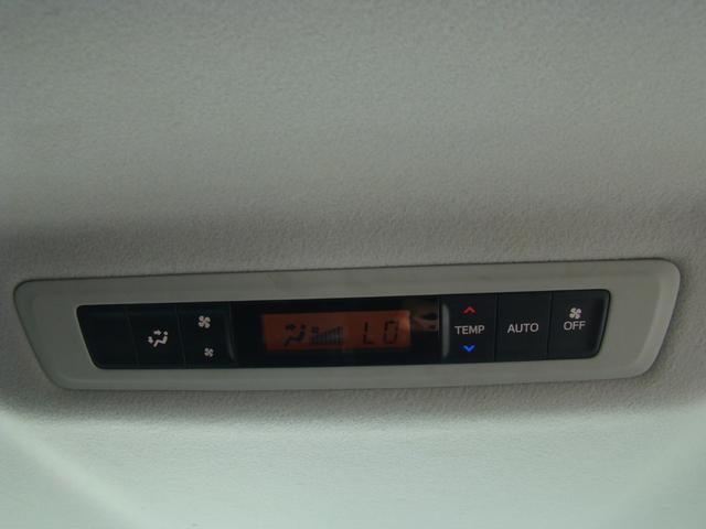 エスクァイア ハイブリッドＧｉ　オートライト　オートエアコン　ステアリングスイッチ　バックカメラ　Ｂｌｕｅｔｏｏｔｈ　両側電動スライドドア　パワーウィンドウ　プッシュスタート　ＥＴＣ（29枚目）