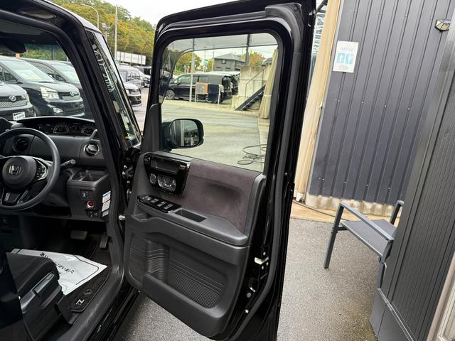 Ｎ－ＢＯＸカスタム Ｌ　スマートキー　Ｂｌｕｅｔｏｏｔｈ　バックモニター　オートクルーズ　衝突被害軽減ブレーキ　横滑り防止　片側電動スライドドア　サンシェード　オートエアコン（45枚目）