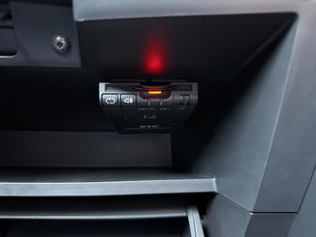 セレナ ハイウェイスター　スマートキー　バックモニター　パワーステアリング　オートエアコン　Ｂｌｕｅｔｏｏｔｈ　横滑り防止　衝突被害軽減ブレーキ　両側電動スライドドア　サンシェード（29枚目）