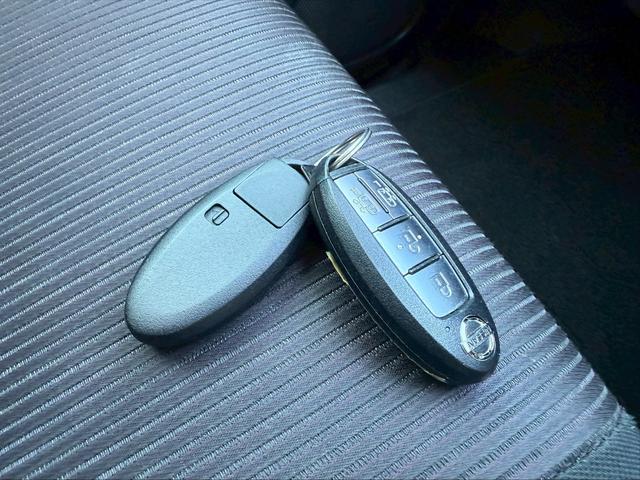 セレナ ハイウェイスター　スマートキー　バックモニター　パワーステアリング　オートエアコン　Ｂｌｕｅｔｏｏｔｈ　横滑り防止　衝突被害軽減ブレーキ　両側電動スライドドア　サンシェード（31枚目）