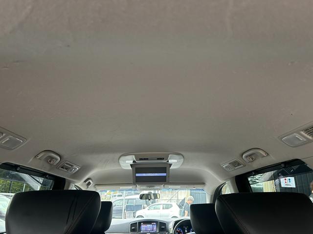 エルグランド ２５０ハイウェイスタープレミアム　スマートキー　ＥＴＣ　Ｂｌｕｅｔｏｏｔｈ　バックモニター　両側電動スライドドア　シートヒーター／クーラー　横滑り防止　サンシェード　フリップダウンモニター（15枚目）