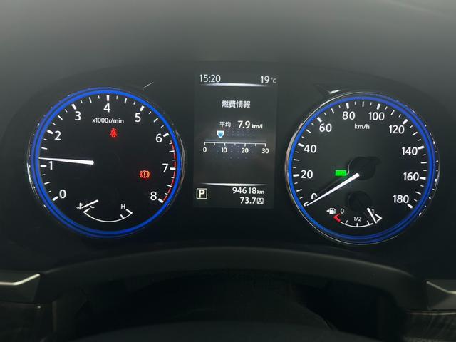 エルグランド ２５０ハイウェイスタープレミアム　スマートキー　ＥＴＣ　Ｂｌｕｅｔｏｏｔｈ　バックモニター　両側電動スライドドア　シートヒーター／クーラー　横滑り防止　サンシェード　フリップダウンモニター（18枚目）