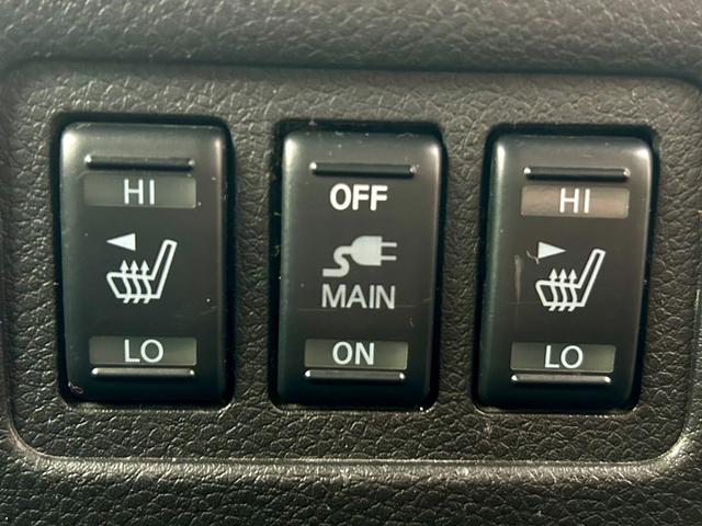 エルグランド ２５０ハイウェイスタープレミアム　スマートキー　ＥＴＣ　Ｂｌｕｅｔｏｏｔｈ　バックモニター　両側電動スライドドア　シートヒーター／クーラー　横滑り防止　サンシェード　フリップダウンモニター（30枚目）